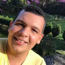 <strong>Juan B.</strong>